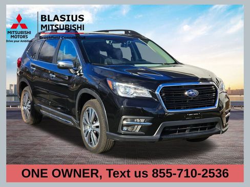 Used 2022 Subaru Ascent Touring image 1