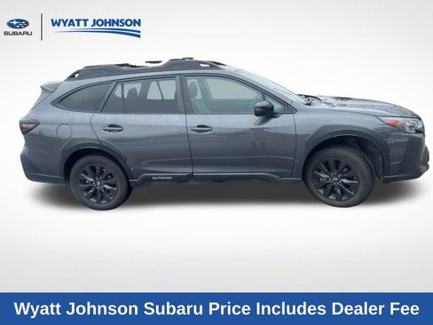 Used 2024 Subaru Outback Onyx Edition AWD/4WD image 3