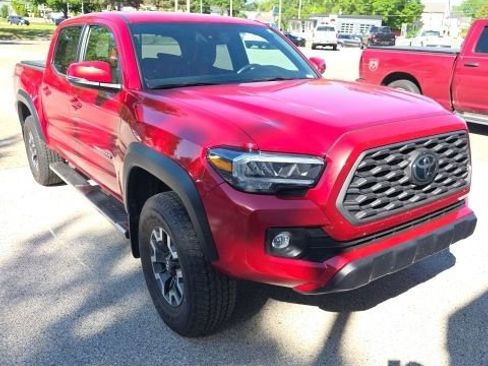 Used 2021 Toyota Tacoma TRD Off-Road w/ TRD Premium Off Road Package AWD/4WD image 1