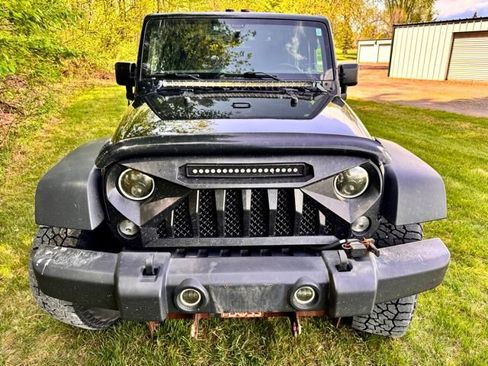 Used 2016 Jeep Wrangler Sport w/ Quick Order Package 24S AWD/4WD image 7