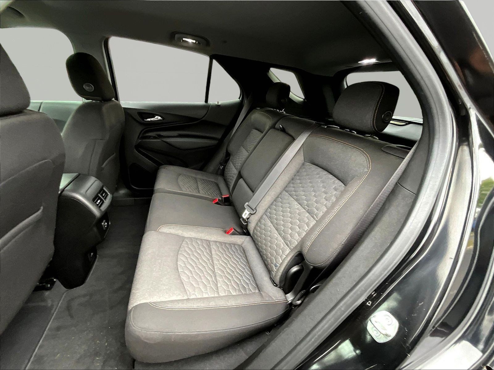 Used 2019 Chevrolet Equinox LT FWD image 22