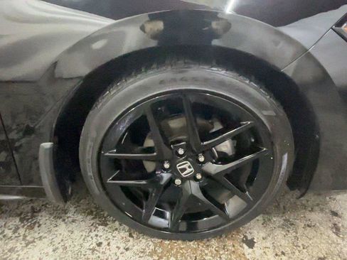 Used 2023 Honda Civic Sport image 19