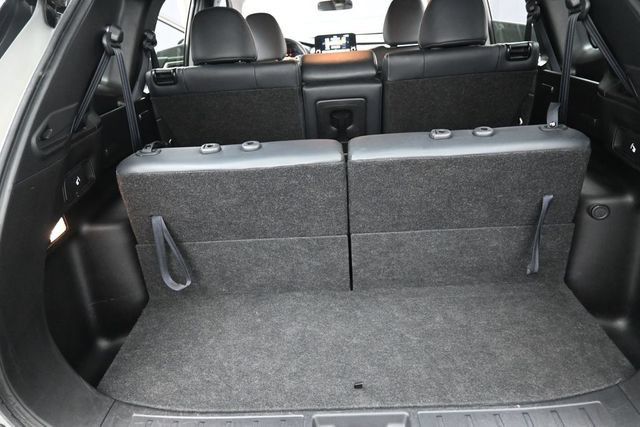 Used 2024 Mitsubishi Outlander SE FWD image 26