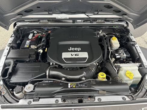 Used 2017 Jeep Wrangler Unlimited Sport w/ Quick Order Package 24S image 25