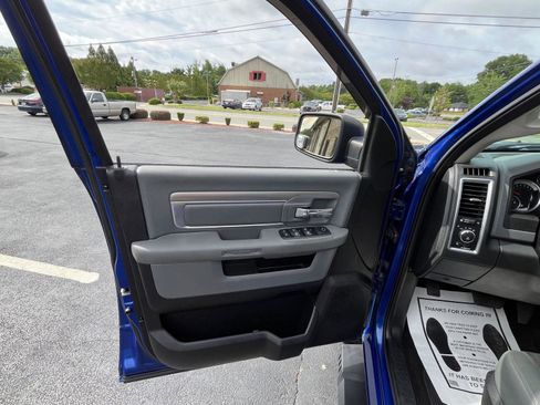 Used 2015 RAM 1500 Big Horn AWD/4WD image 6