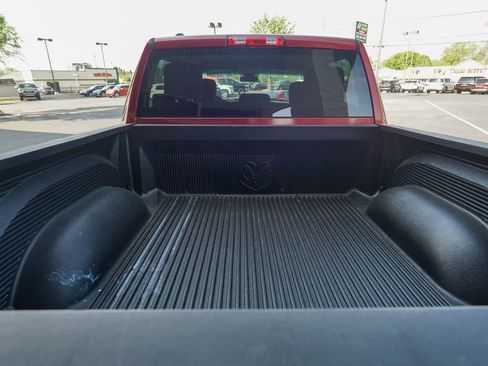 Used 2015 RAM 1500 Express AWD/4WD image 9