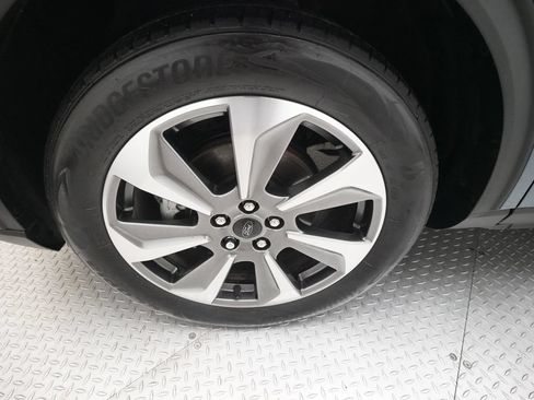 Used 2023 Ford Escape Platinum AWD/4WD image 25