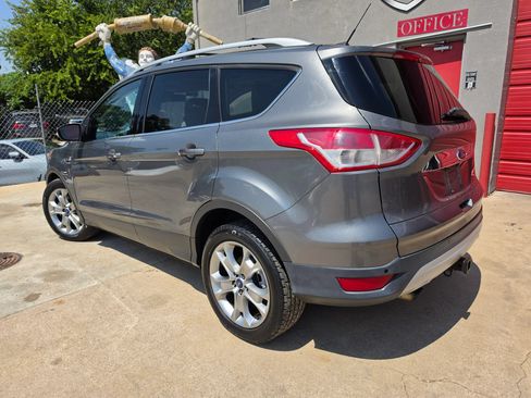 Used 2014 Ford Escape Titanium w/ Equipment Group 401A AWD/4WD image 7