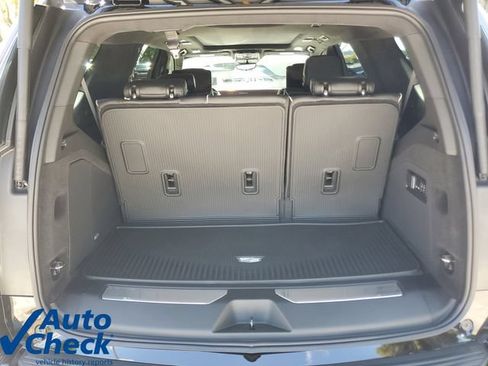 Certified 2026 Cadillac Escalade Platinum Sport w/ LPO, ONYX Package AWD/4WD image 10