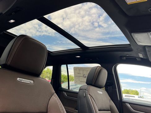 New 2026 GMC Acadia Denali Ultimate AWD/4WD image 15