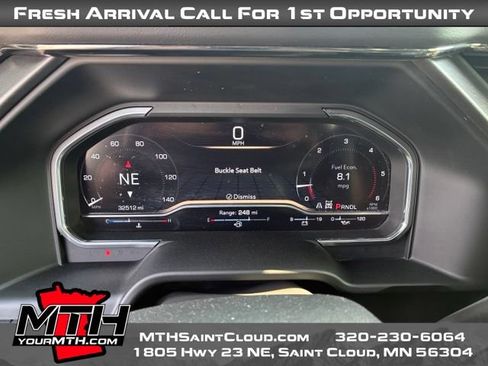 Used 2024 GMC Sierra 2500 AT4 w/ Technology Package AWD/4WD image 13