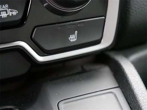 Used 2019 Honda CR-V EX image 31