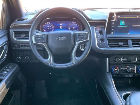 Used 2023 Chevrolet Tahoe Z71 w/ Luxury Package image 14