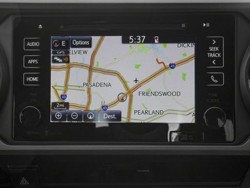 Used 2018 Toyota Tacoma TRD Sport AWD/4WD image 11