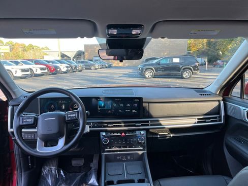 Used 2025 Hyundai Santa Fe SEL image 29