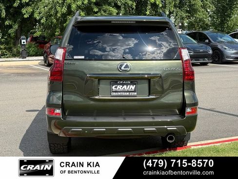 Used 2022 Lexus GX 460 w/ Black Line Special Edition AWD/4WD image 6