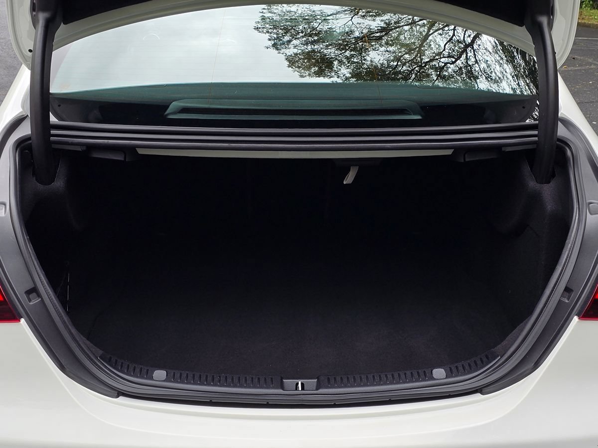 Used 2023 Mercedes-Benz E 350 4MATIC Sedan image 58