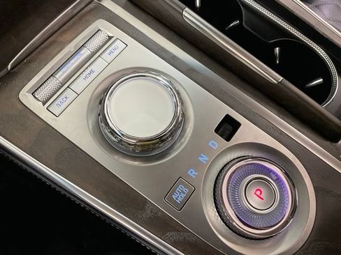 Used 2024 Genesis GV80 3.5T w/ Prestige Package AWD/4WD image 24