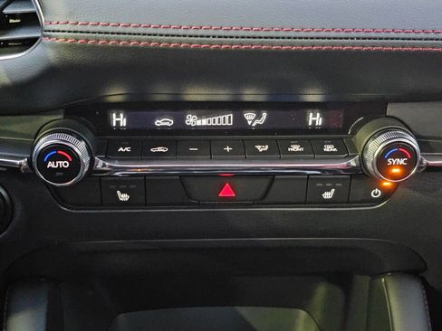 New 2026 MAZDA MAZDA3 Carbon AWD/4WD image 17