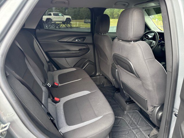 Used 2024 Chevrolet TrailBlazer LT w/ LT Cold Weather Package FWD image 13