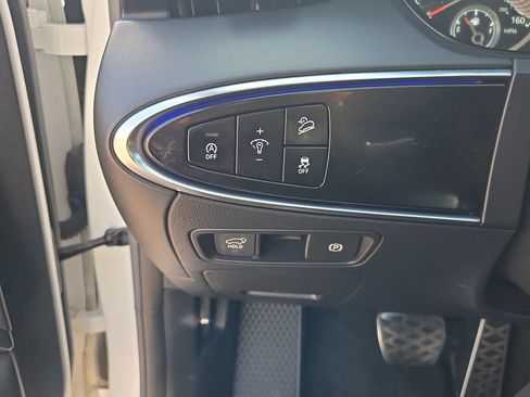 Used 2022 Genesis GV70 2.5T w/ Sport Prestige Package AWD/4WD image 16