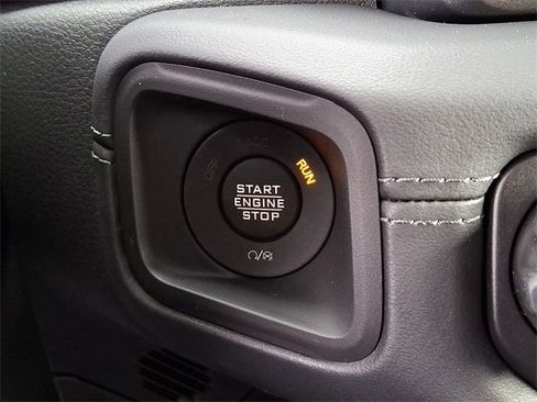 New 2026 Jeep Wrangler Unlimited Rubicon image 19