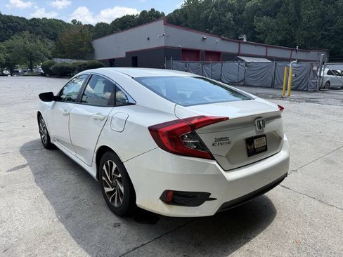 Used 2016 Honda Civic EX image 8