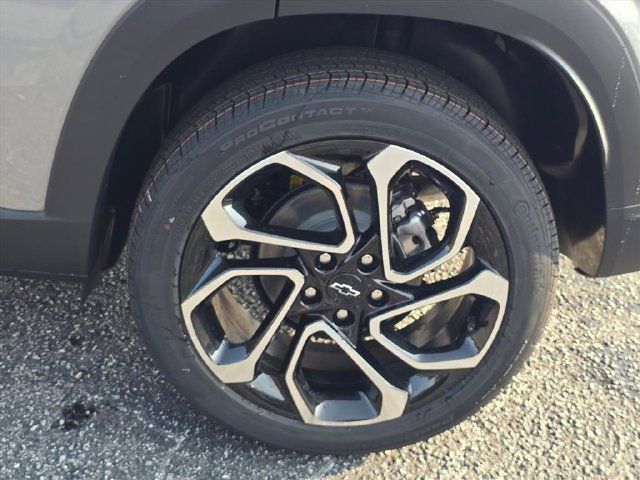 New 2026 Chevrolet Trax RS w/ Driver Confidence Package FWD image 33
