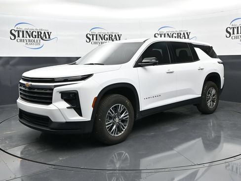 Certified 2024 Chevrolet Traverse LS FWD image 3