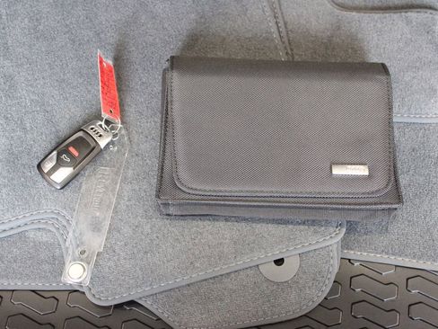 Used 2018 Audi Q5 Prestige w/ Prestige Package image 30