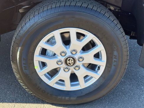 New 2026 Toyota Tacoma SR5 image 11