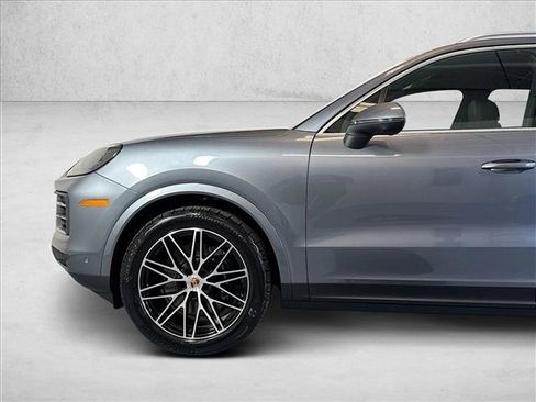 New 2026 Porsche Cayenne AWD/4WD image 29