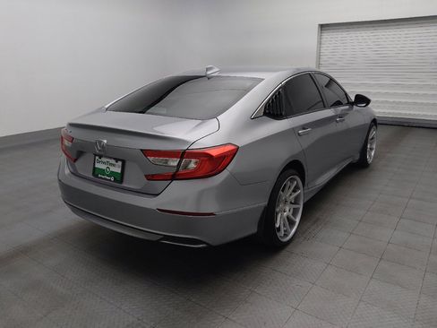 Used 2018 Honda Accord EX image 9