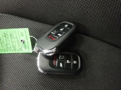 Used 2024 Honda CR-V EX image 40