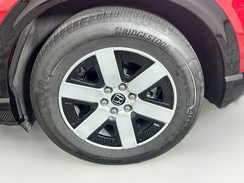 Used 2024 Honda Prologue Touring image 11