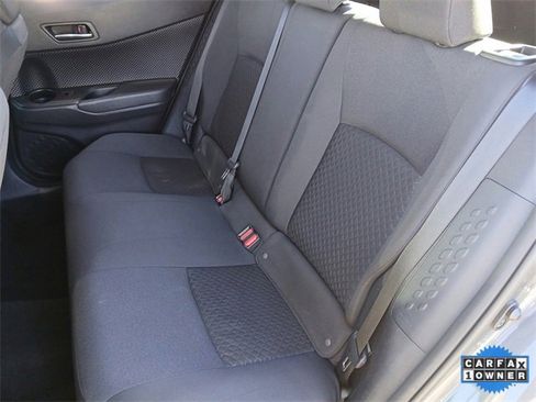 Used 2021 Toyota C-HR LE image 37