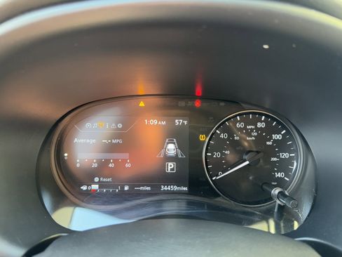 Used 2021 Nissan Kicks SV image 18