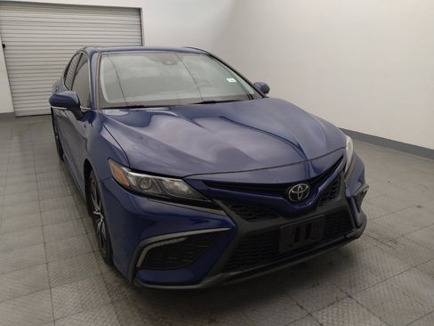 Used 2023 Toyota Camry SE w/ Convenience Package image 14