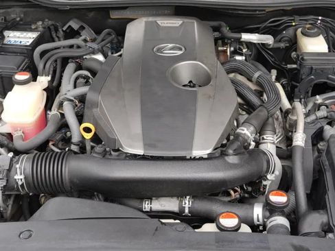 Used 2016 Lexus IS 200t RWD image 17