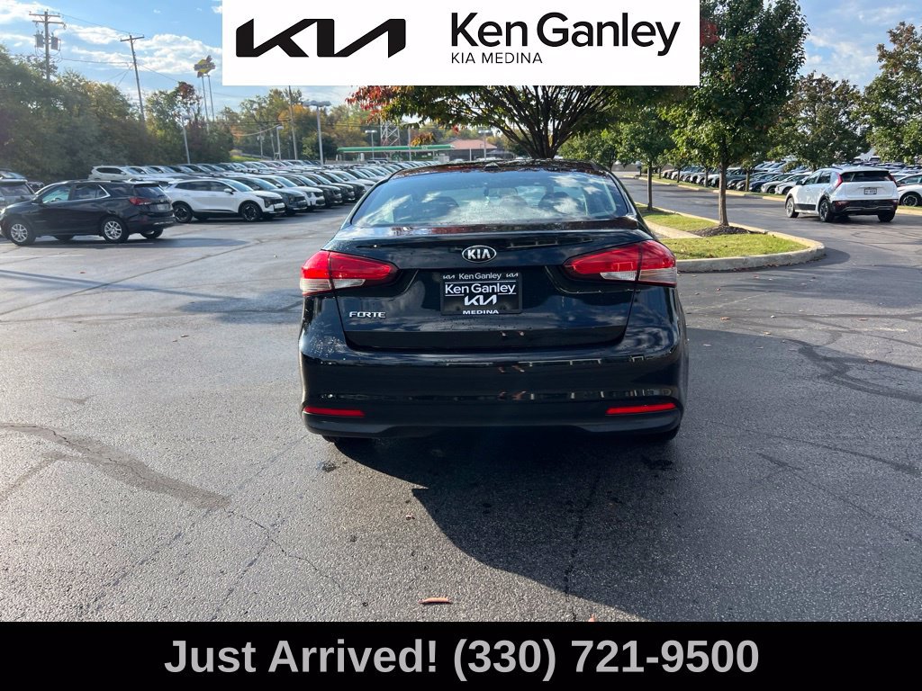 Used 2017 Kia Forte LX FWD image 6