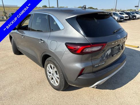 Used 2023 Ford Escape Active FWD image 8