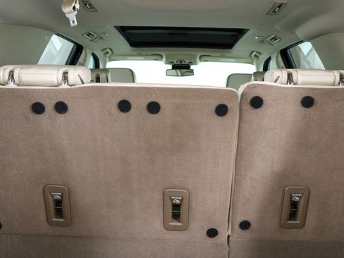 Used 2023 GMC Yukon Denali RWD image 34