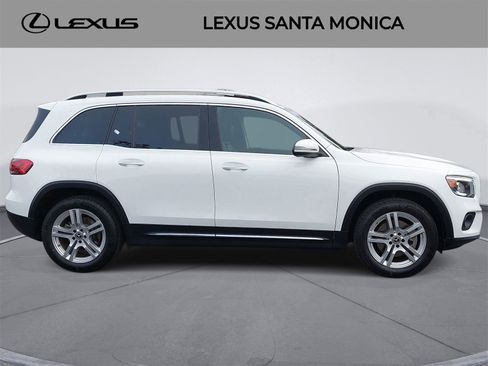 Used 2020 Mercedes-Benz GLB 250 4MATIC image 4