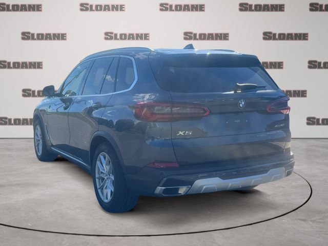 Used 2019 BMW X5 xDrive40i w/ Premium Package 2 AWD/4WD image 3