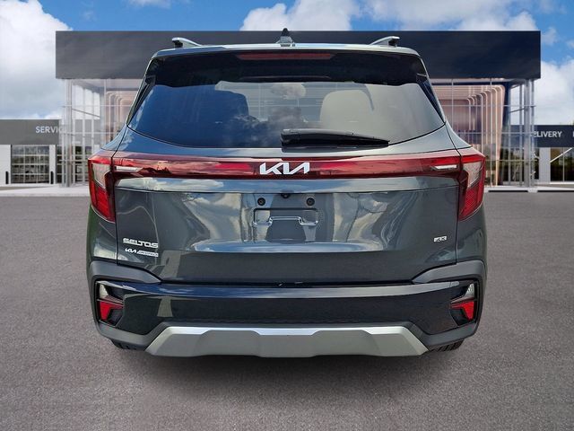 Used 2024 Kia Seltos S AWD/4WD image 5