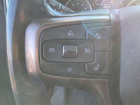 Used 2020 Chevrolet Silverado 1500 High Country w/ Technology Package image 26