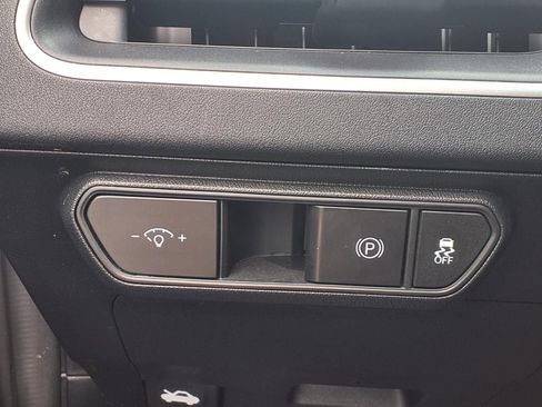 Used 2025 Kia K4 LXS image 6