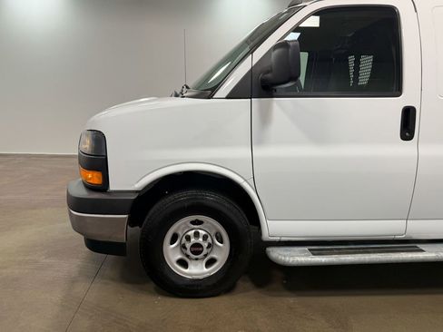 Used 2024 GMC Savana 2500 w/ Driver Convenience Package image 43