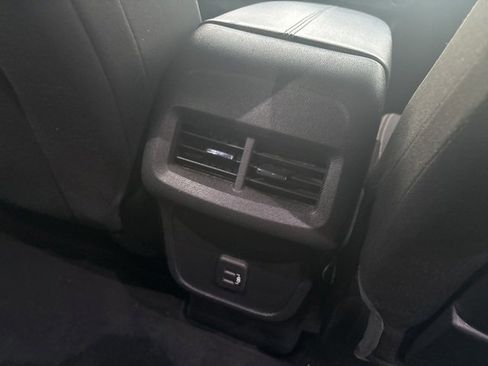 Used 2019 GMC Terrain SLE w/ Driver Convenience Package image 8