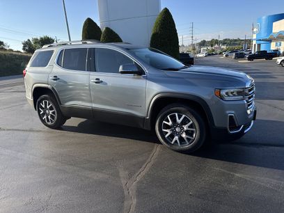 Used 2023 GMC Acadia SLE w/ Driver Convenience Package
